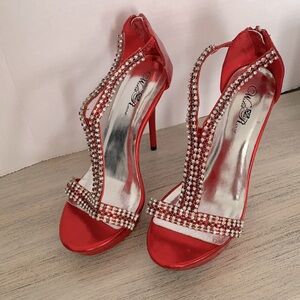 Wild Rose Red Stiletto Sandals with red and white Rhinestones. Size 9.